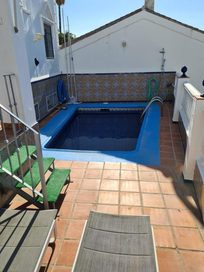 Holiday home Adosado En Urb Flamingo Nerja